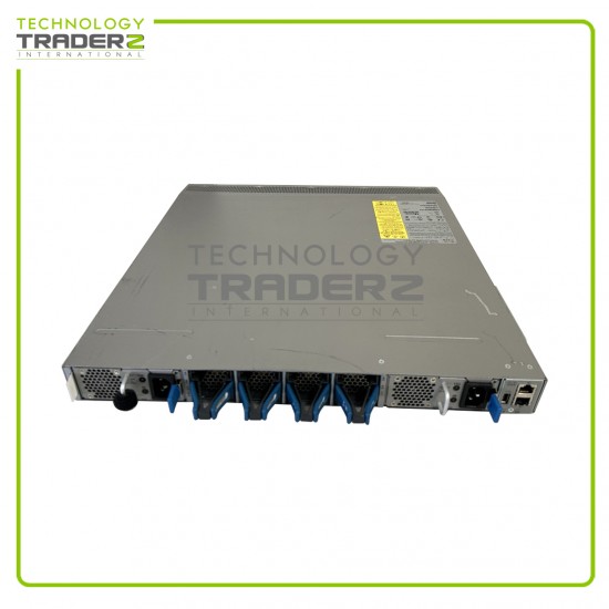 N3K-C3132Q-V V01 Cisco Nexus 3132Q-V 32 Port 40G QSFP+ 10G 4xSFP Gigabit Switch